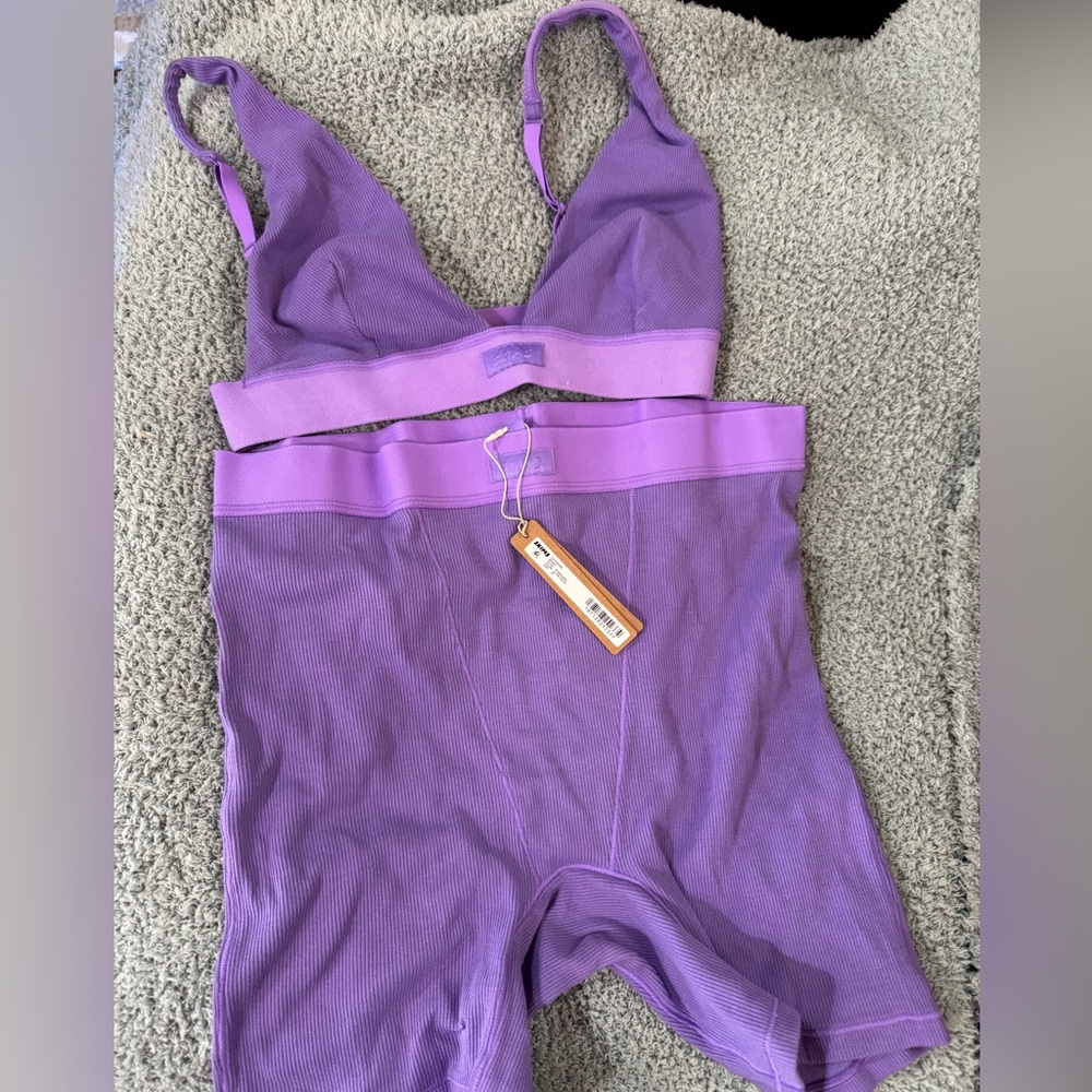 SKIMS Ribbed Bralette & Boxer set